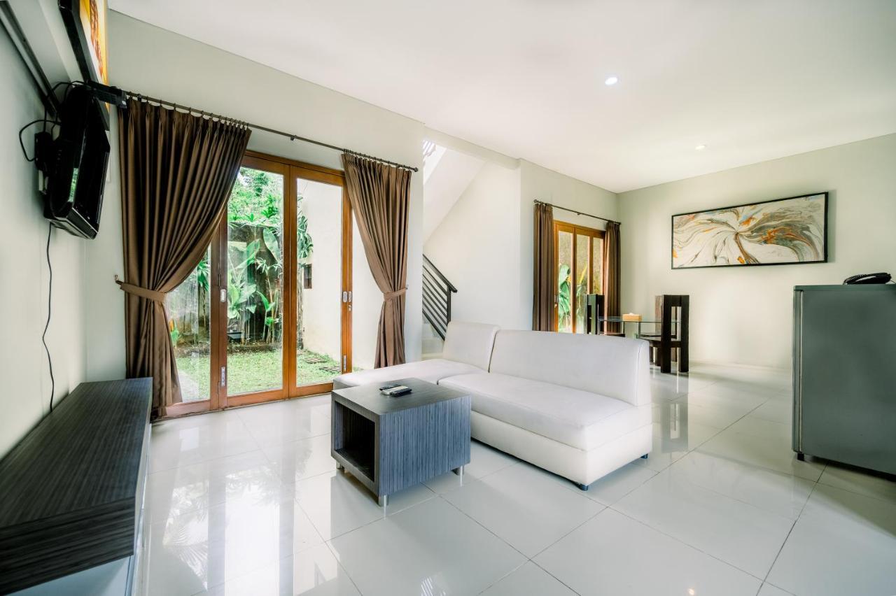 Abisha Villa Jimbaran Exterior foto